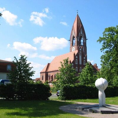 Katholische Kirche "Maria Rosenkranzkönigin