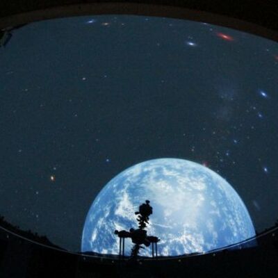 Im Planetarium den Kosmos erleben