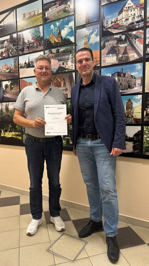 Bild vergr&ouml;&szlig;ern: Bürgermeister Thomas Witkowski & Stephan Bünning,Geschäftsführer des Jobcenters der Mecklenburgischen Seenplatte