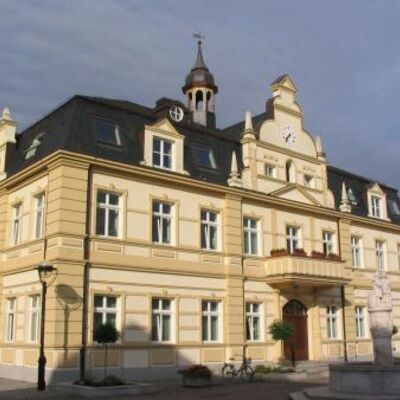 Bild vergrößern: historisches Rathaus